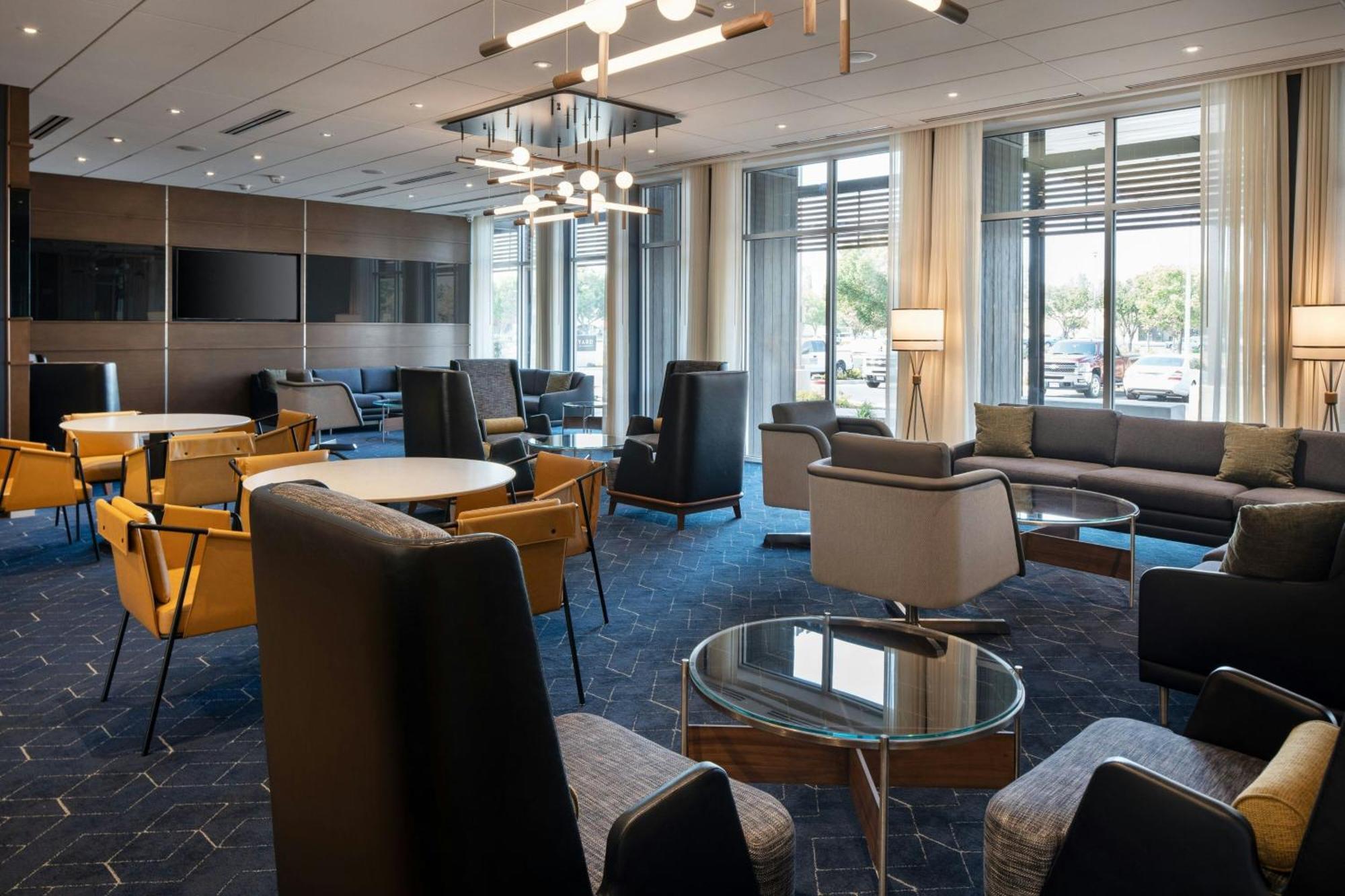Courtyard By Marriott Fresno Clovis Hotell Eksteriør bilde